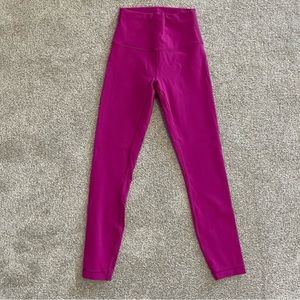 Lululemon leggings ripened raspberry size 4